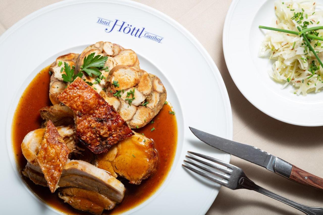 Hotel-Gasthof Hoettl เดกเกนดอร์ฟ ภายนอก รูปภาพ