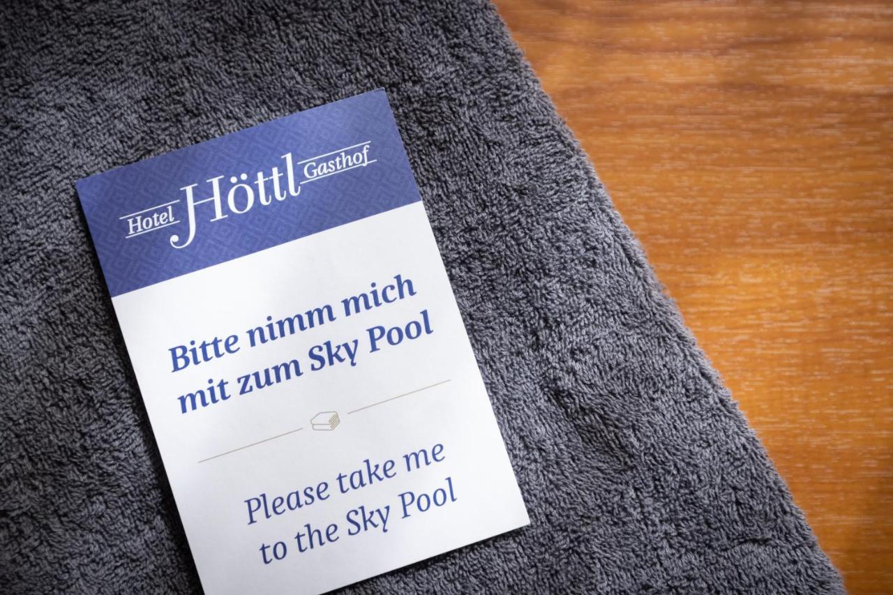 Hotel-Gasthof Hoettl เดกเกนดอร์ฟ ภายนอก รูปภาพ