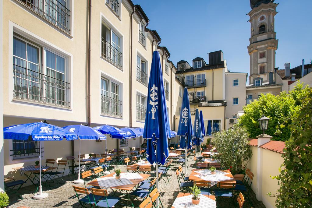 Hotel-Gasthof Hoettl เดกเกนดอร์ฟ ภายนอก รูปภาพ